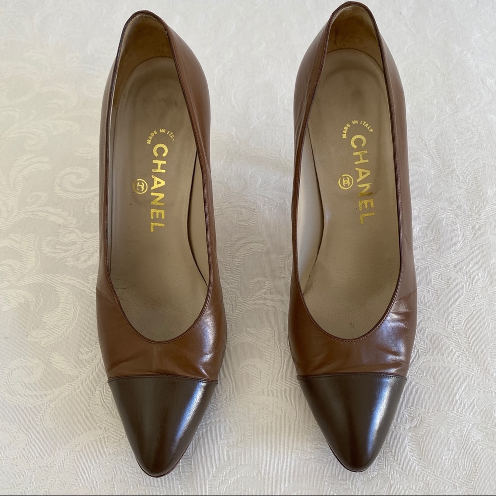 Chanel two tone brown cap toe pumps